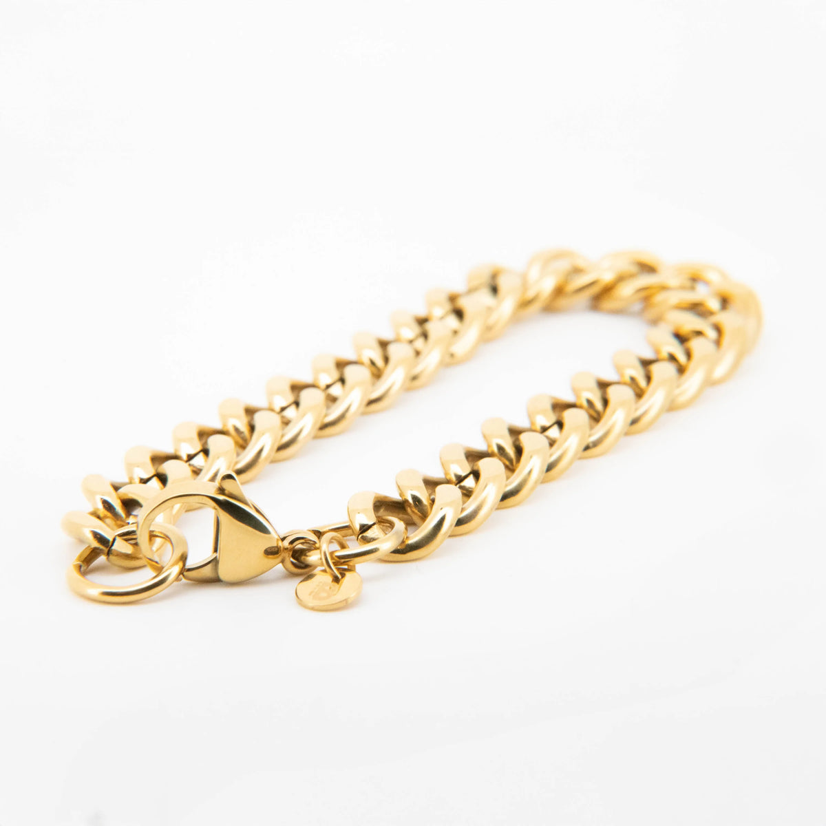 Gold chain bracelet with interlocking links and a clasp.