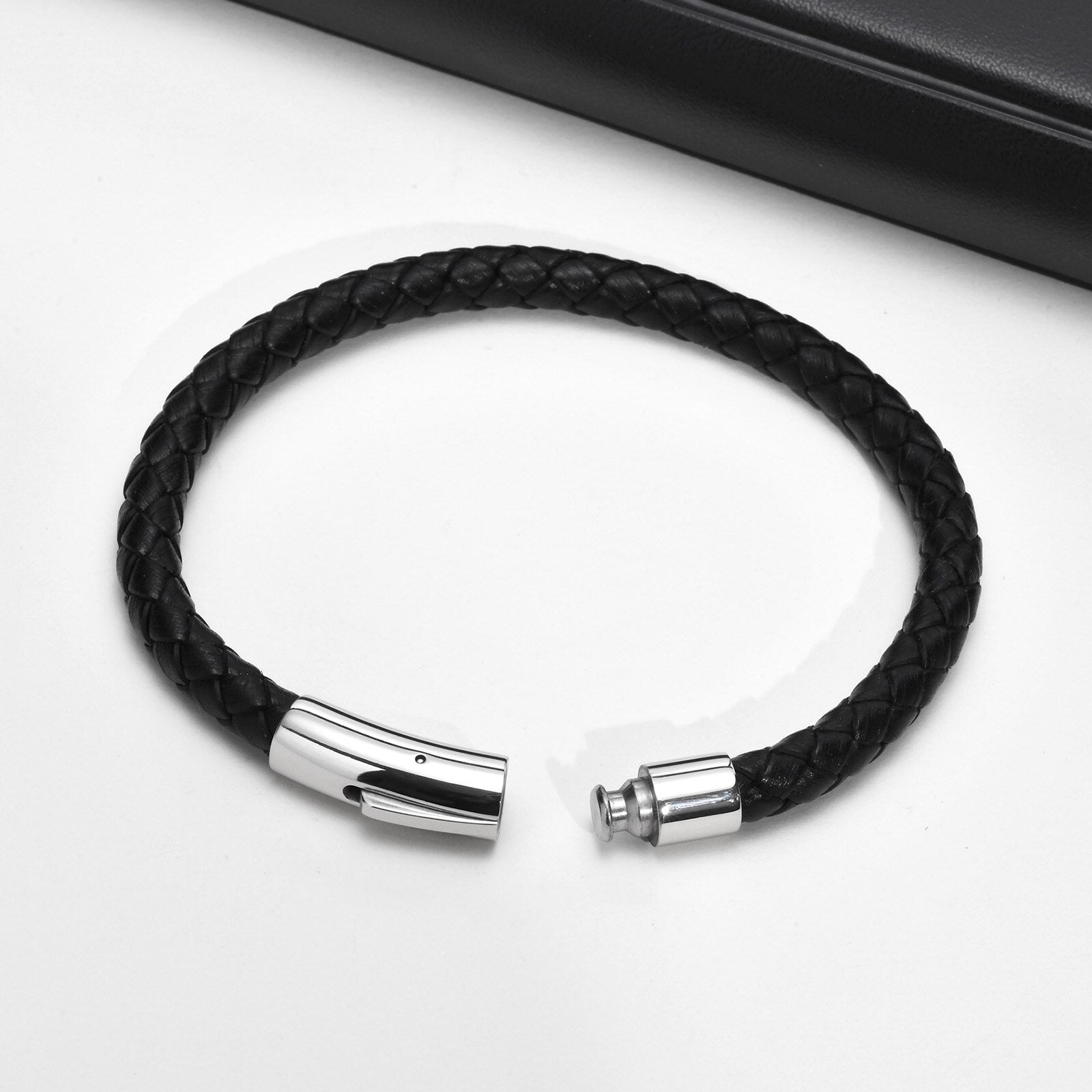 Frasco Braided Leather Bracelet