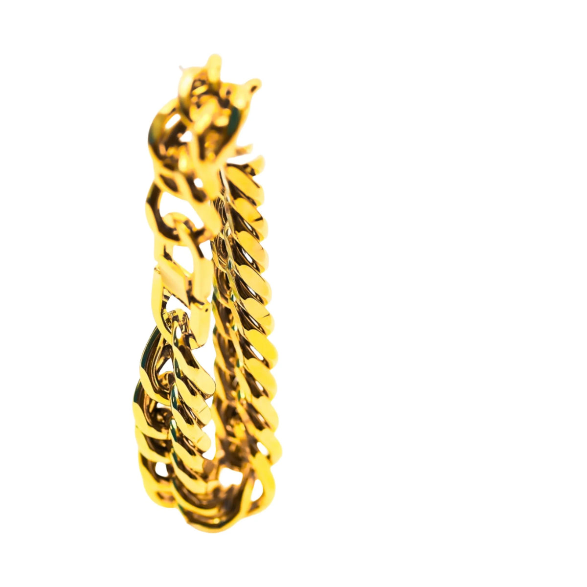 Gold chain necklace or bracelet with interlocking links.