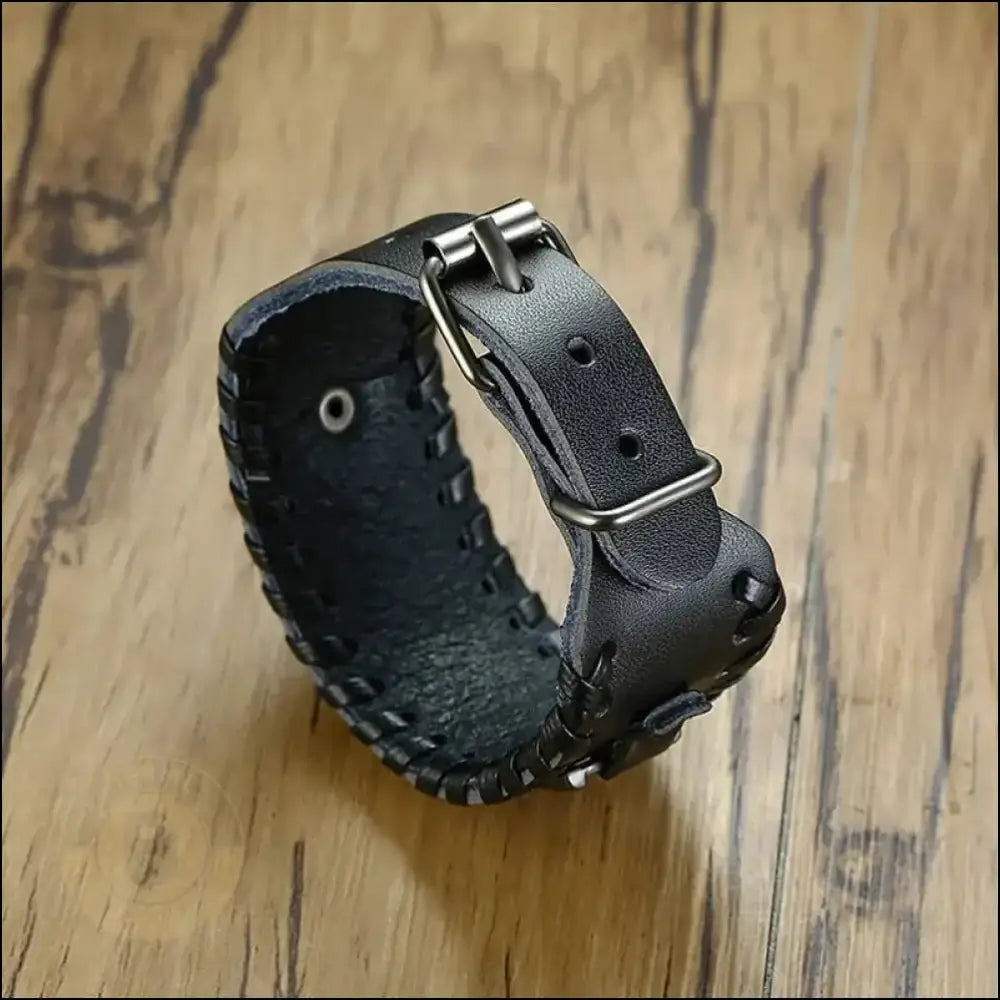 Sidonio Leather Bracelet with Inline Insert 1.29